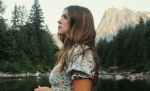 Image of Leanna Crawford